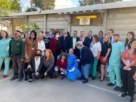  طه وهوروفيتس بزيارة لمعهد أبو كبير بعد بدء العمل فيه كل أيام الأسبوع